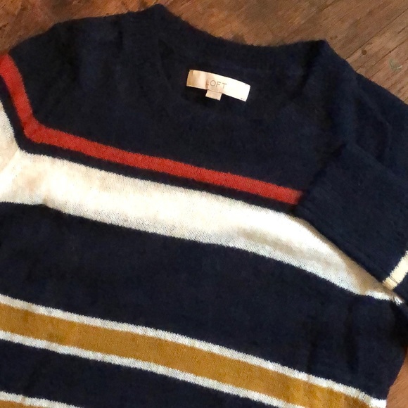 Loft long sleeve sweater - Picture 1 of 3